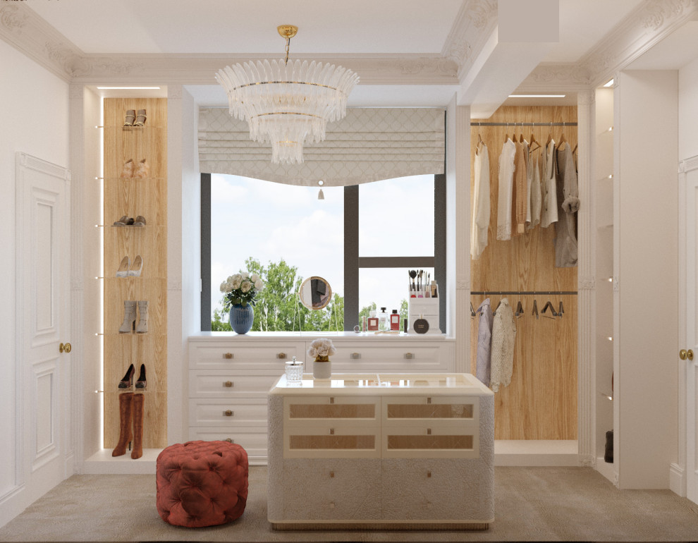 Гардеробная при мастер-спальне