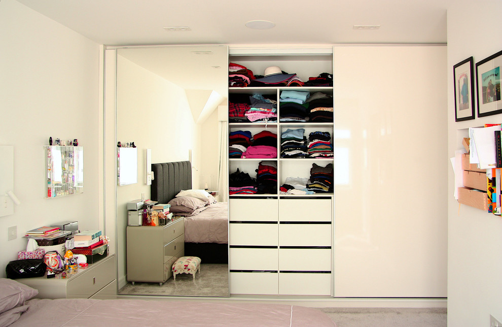 Mirror Gloss Sliding Wardrobe