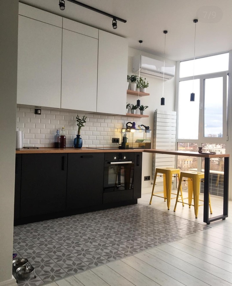 Яркая однушка