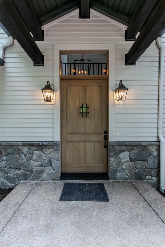 Entryway - eclectic entryway idea