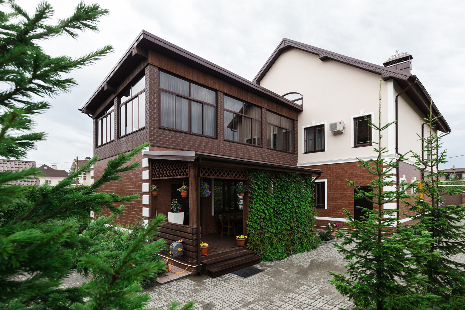 Экстерьер загородного дома