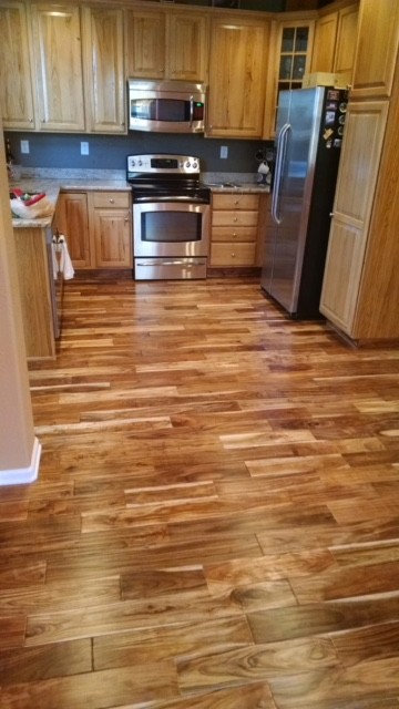Example of a classic kitchen design in Denver