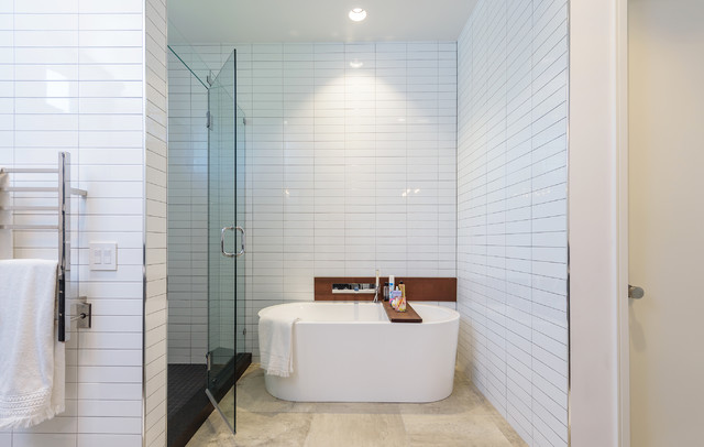 Royal Crest modern-badezimmer