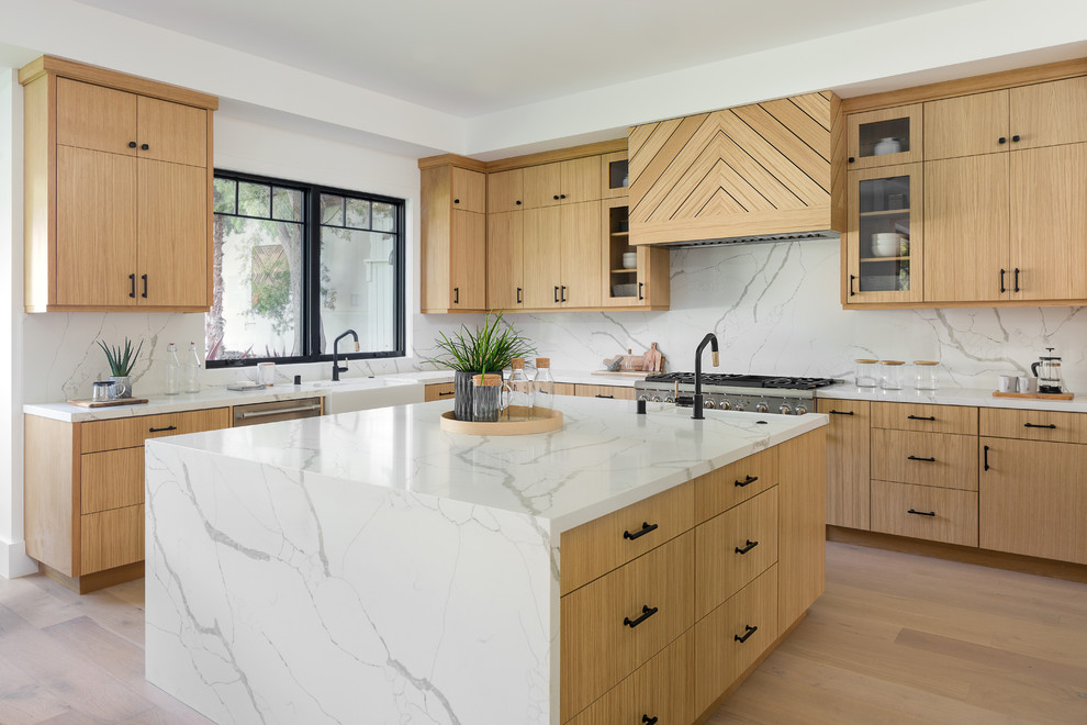 This is an example of a contemporary kitchen in Manchester.