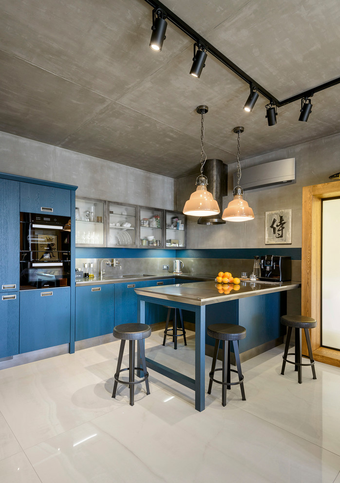 ВДВОЁМ С КОТОМ