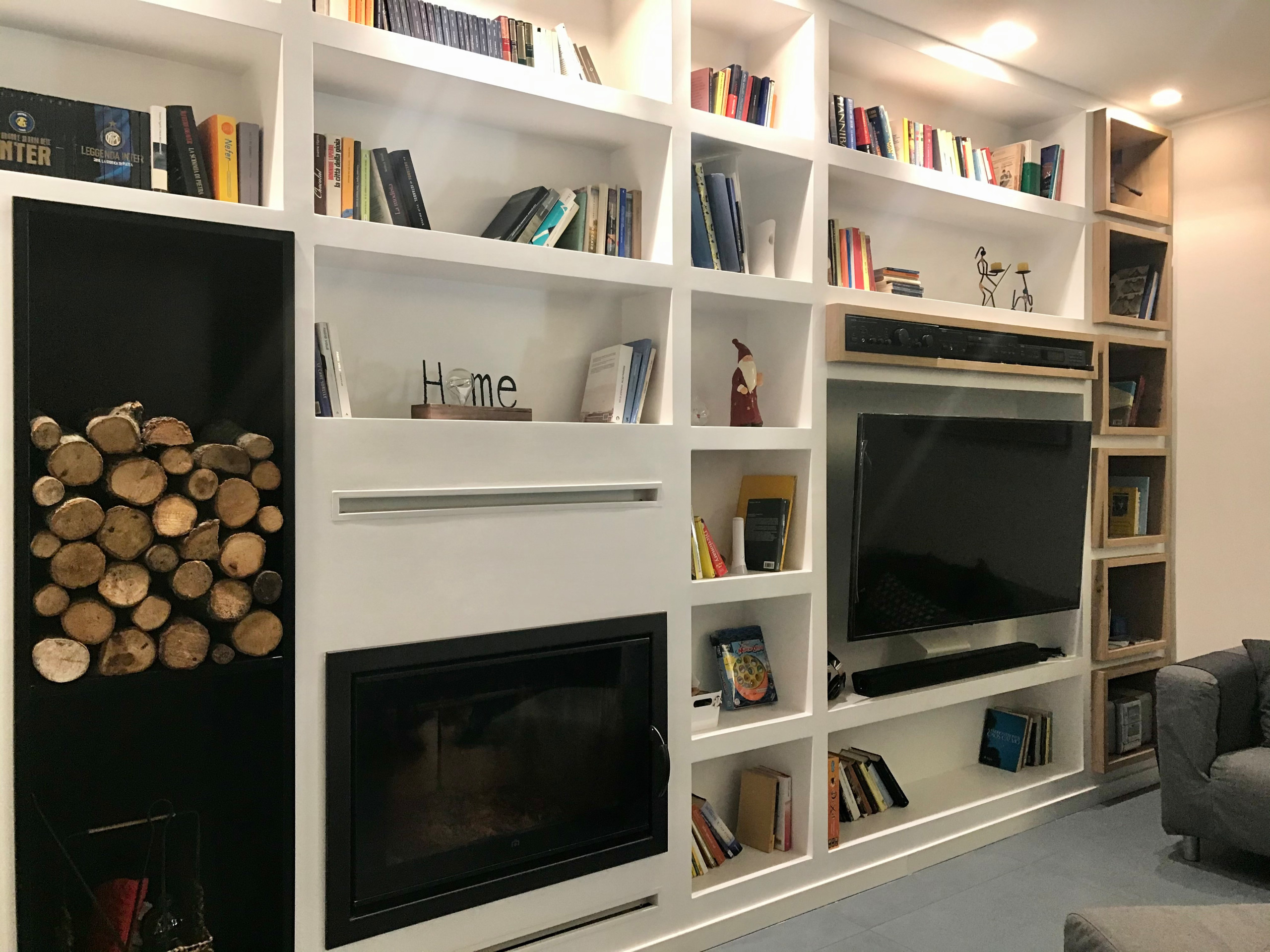 Librerie, pareti attrezzate, scaffali