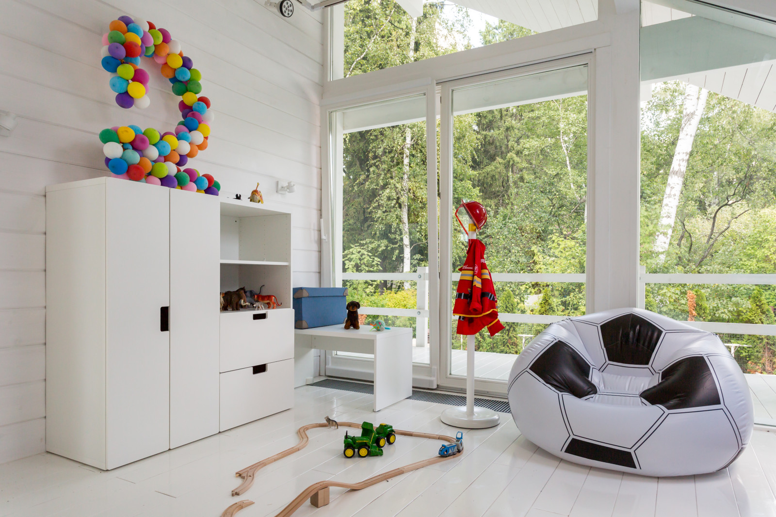 Дом из стекла