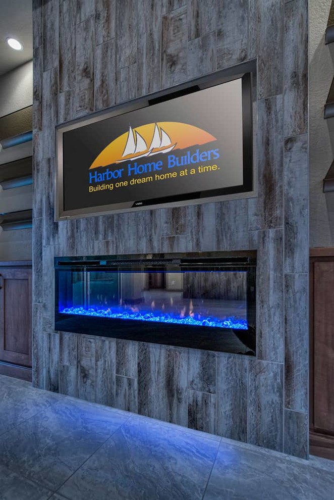 Example of a transitional home design design in Miami