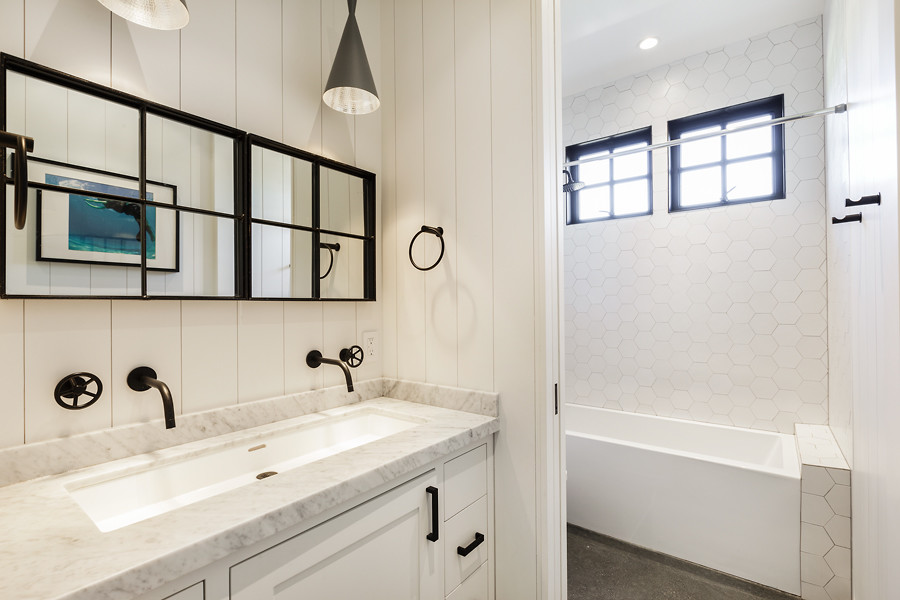 Modern Farmhouse #1