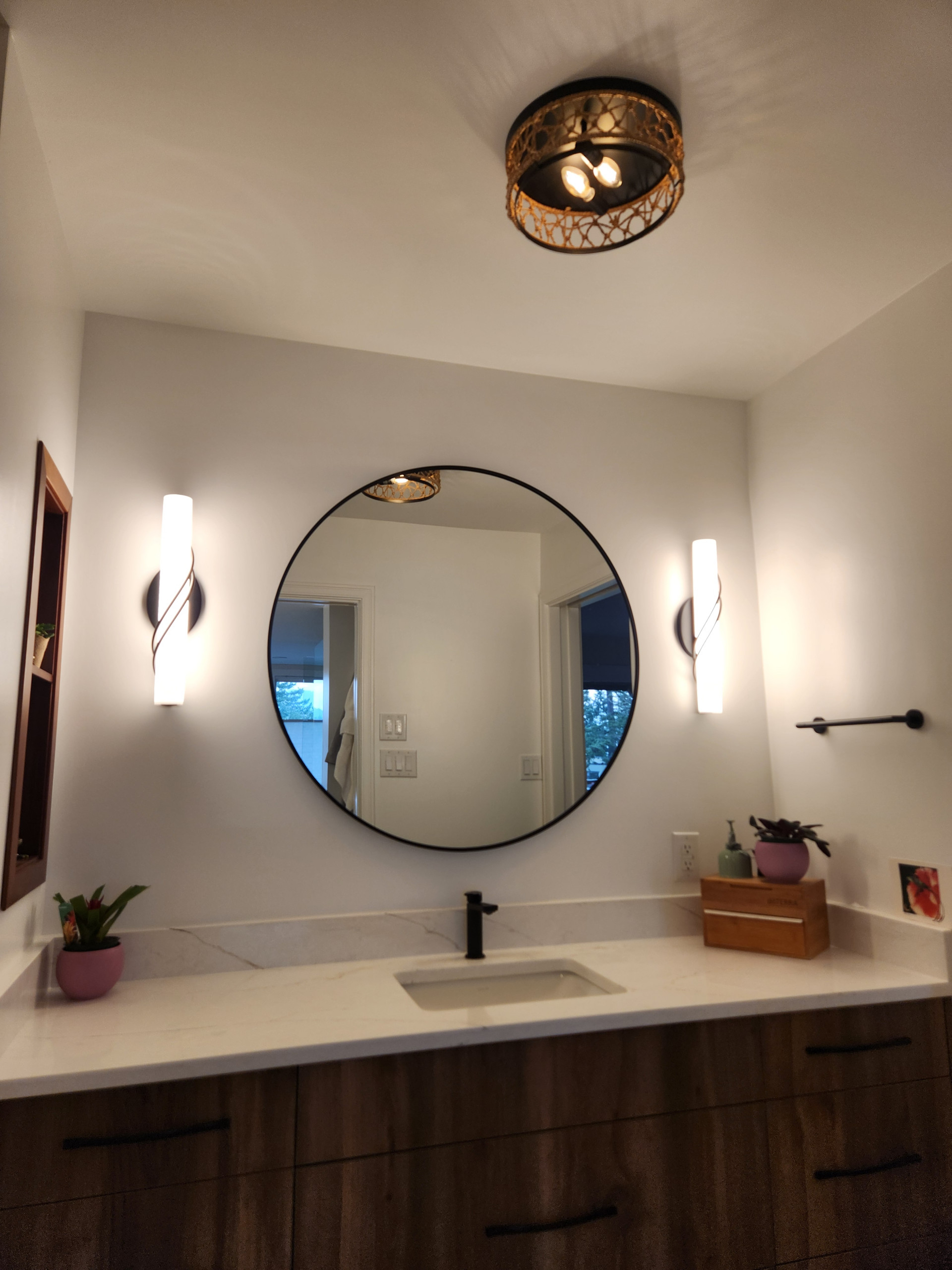 Harbour Rd. Ensuite