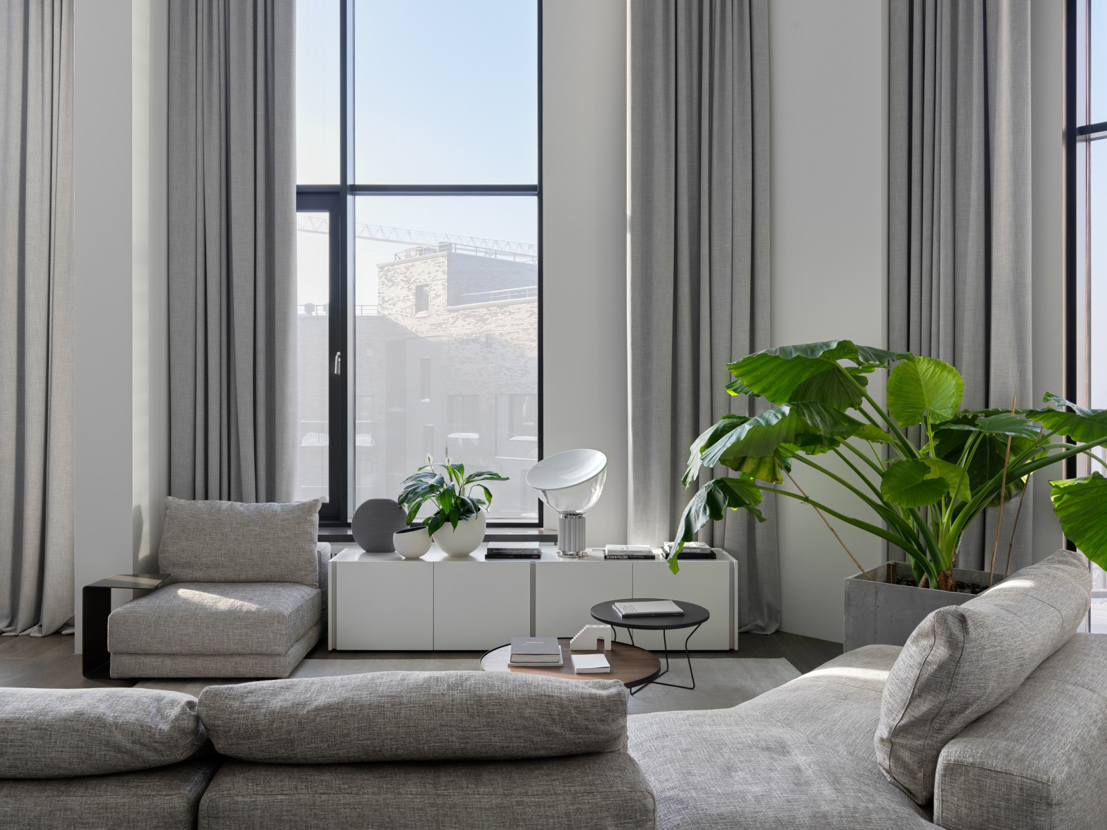 Флора и Фауна