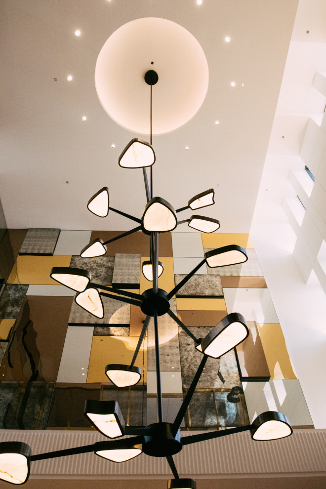 Inspiration for a modern entryway remodel in Chicago