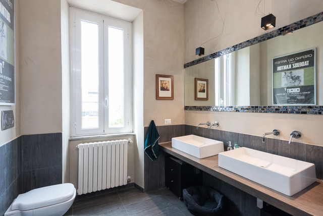 Visita Privata: A casa di Irene e Marcello modern-badezimmer