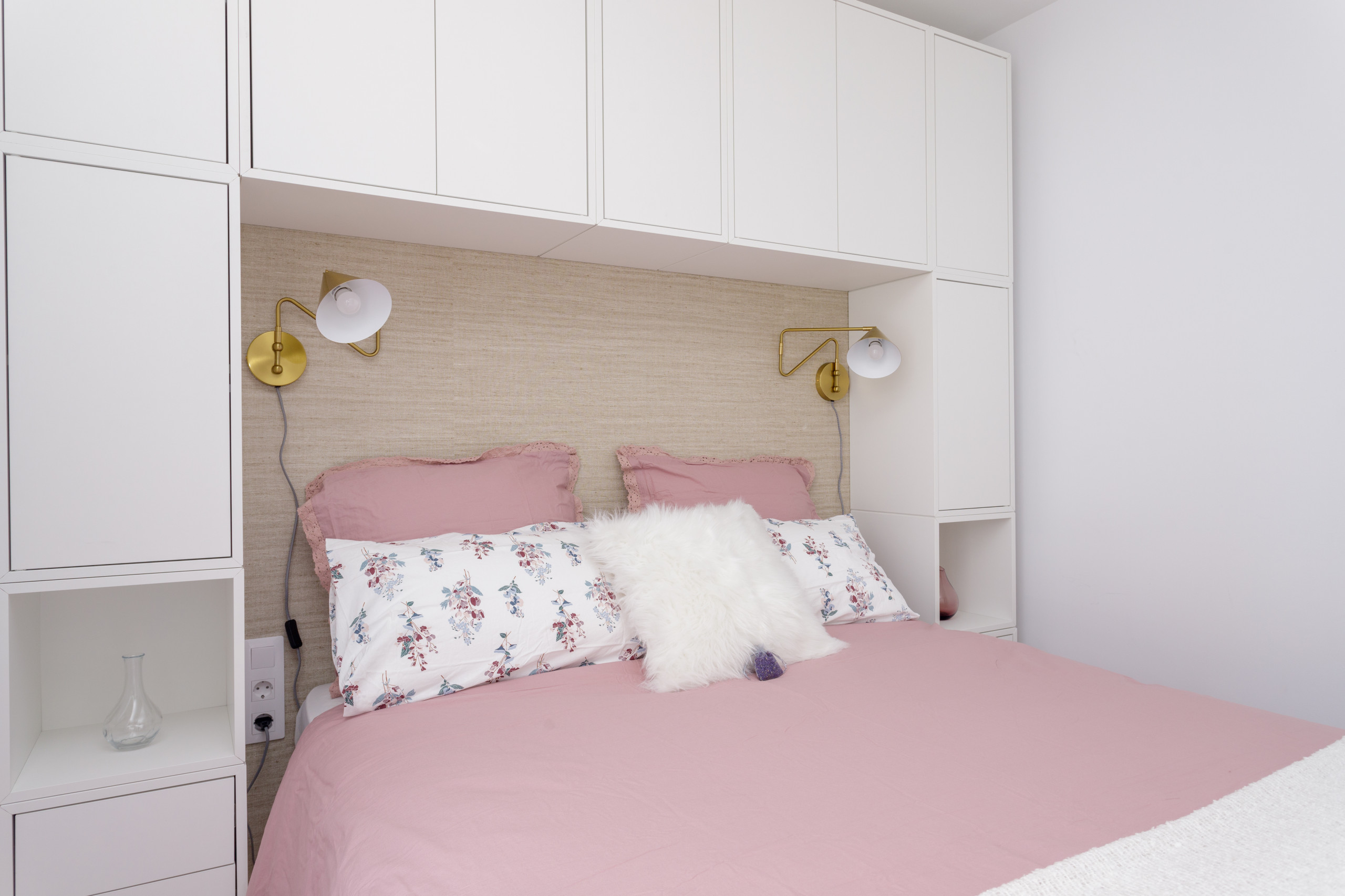 Dormitorio principal de 10mt2.  Necesidades de disponer muchos espacios para almacenaje y cama más amplia y cómoda.