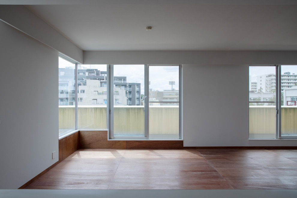 東京23区にあるコンテンポラリースタイルのおしゃれなリビングの写真