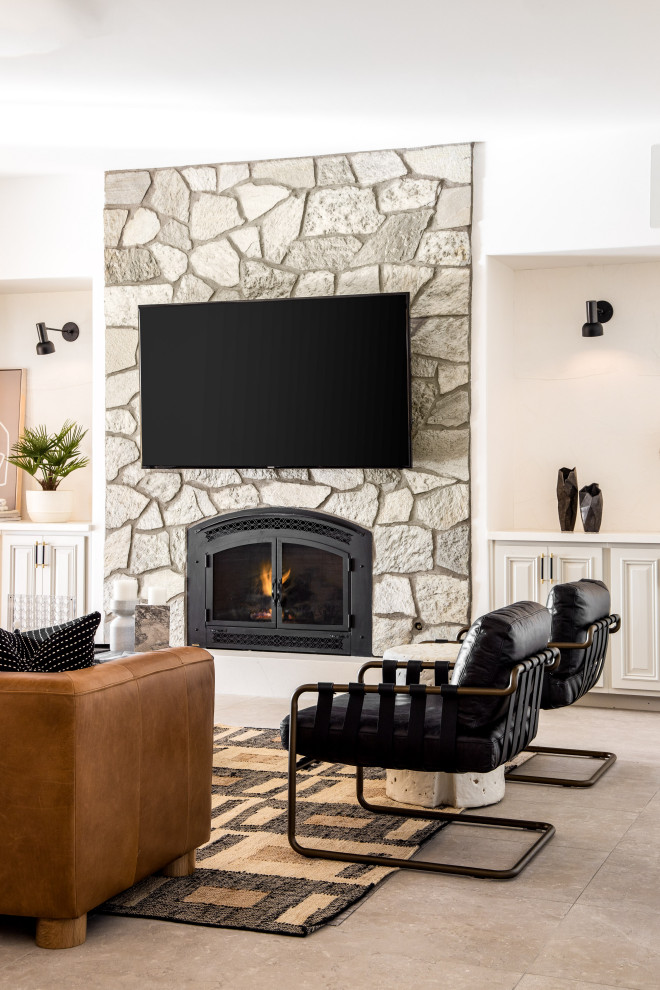 Inspiration for a scandinavian home design remodel in Phoenix