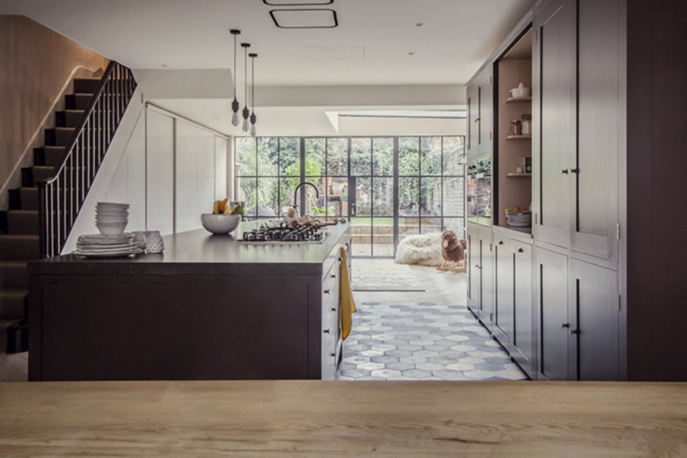 Bold Design at the Heart of a London Kitchen
