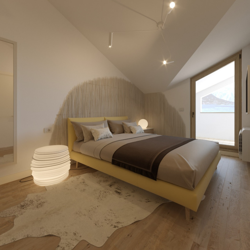 Квартира на мансарде площадью 108 кв.м. в Доброте, Черногория