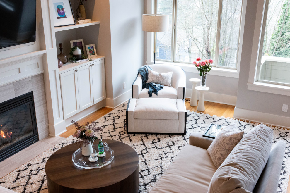 Home design - transitional home design idea in Seattle