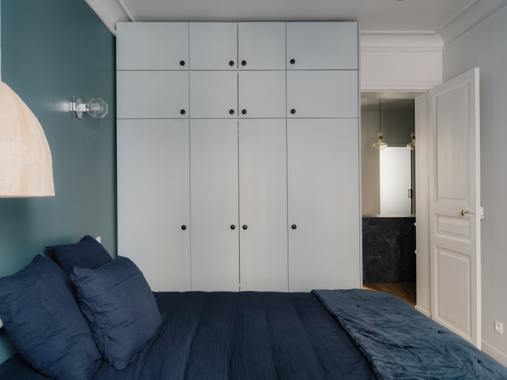 Bleu, ou comment transformer la rudesse en lumière