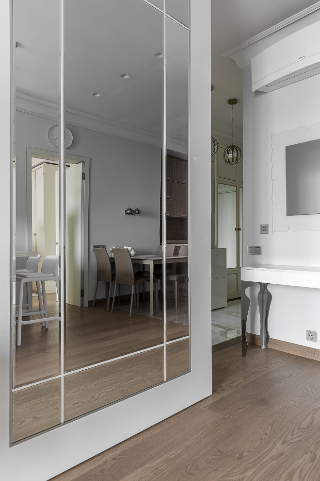 Современная классика на Живописной.