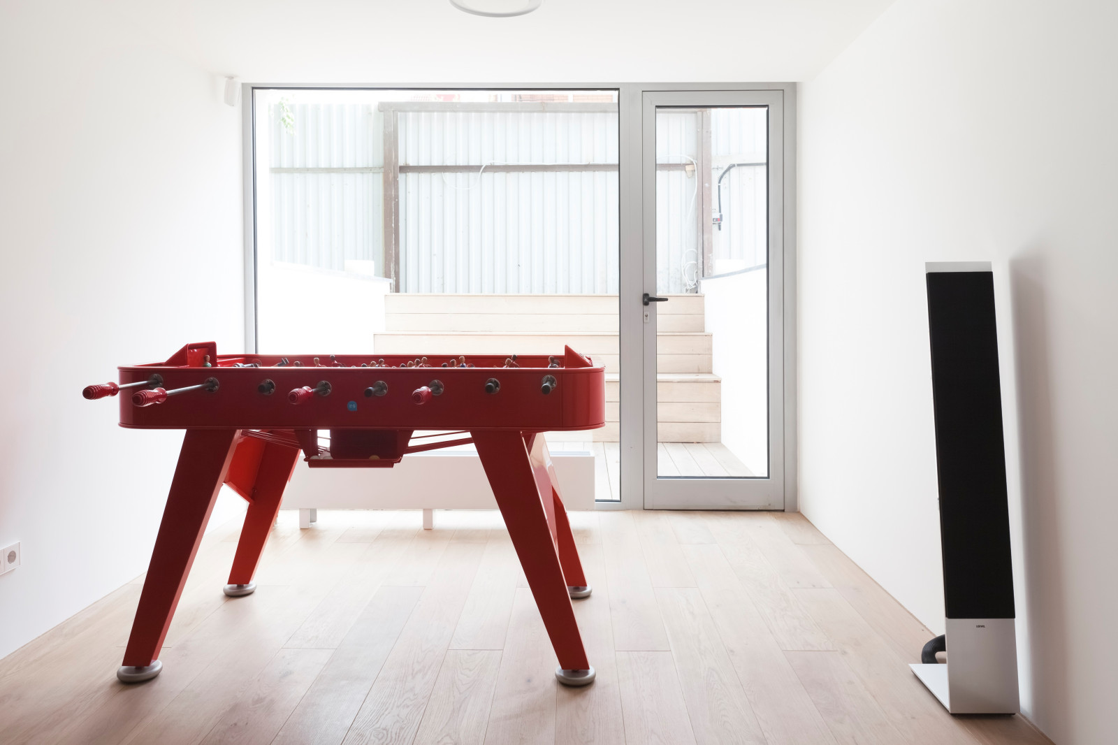 Коттедж в поселке "N"