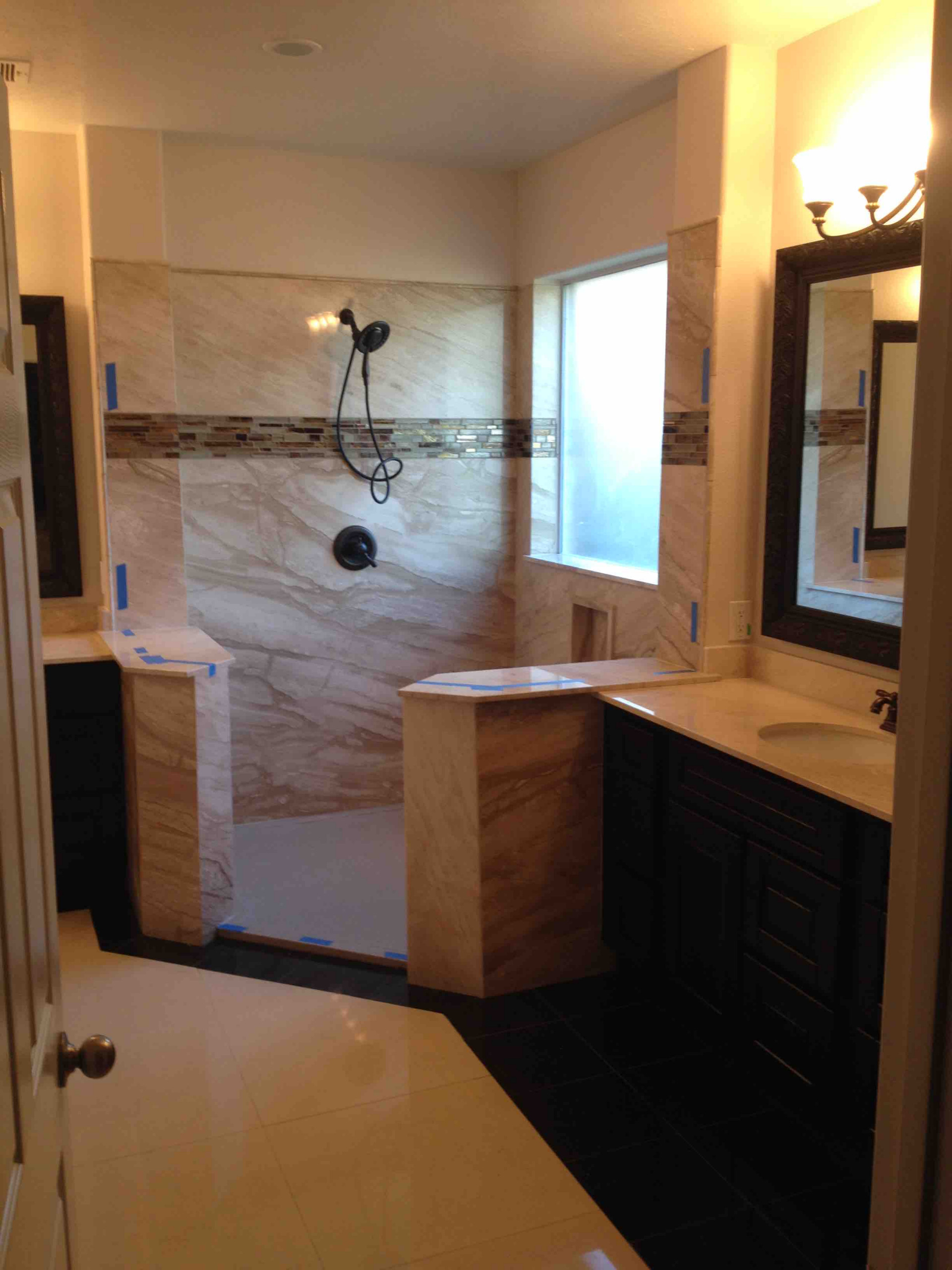 Tubs/ Showers