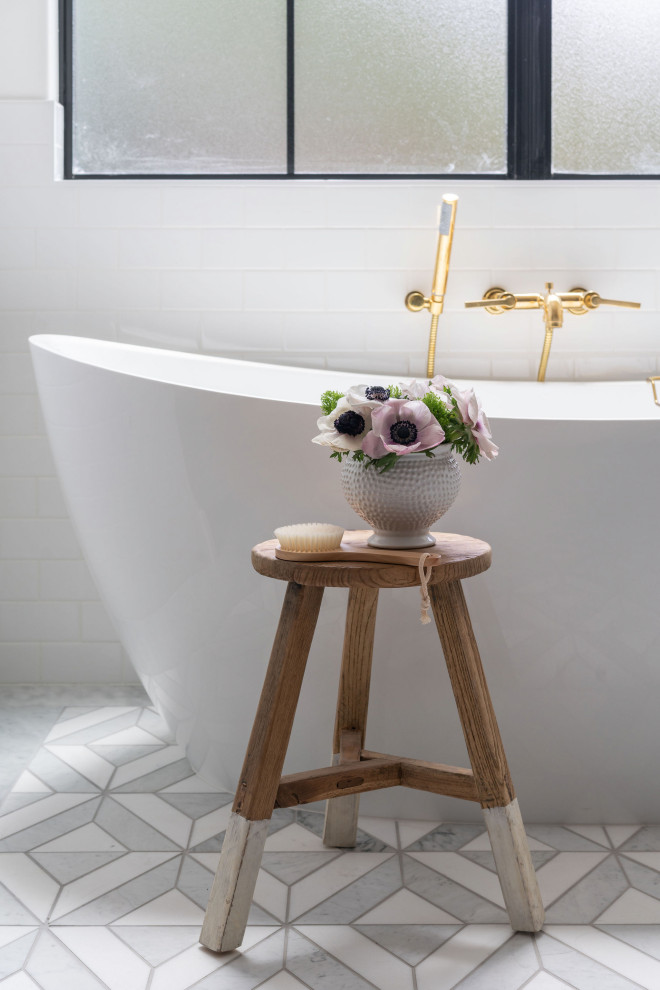Classic Modern - Bathroom - transitional bathroom idea in Austin