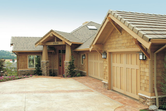 The Kellenberg traditional-house-exterior