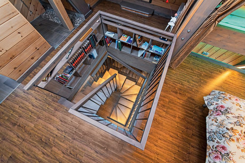 Фахверковый дом на берегу Волги