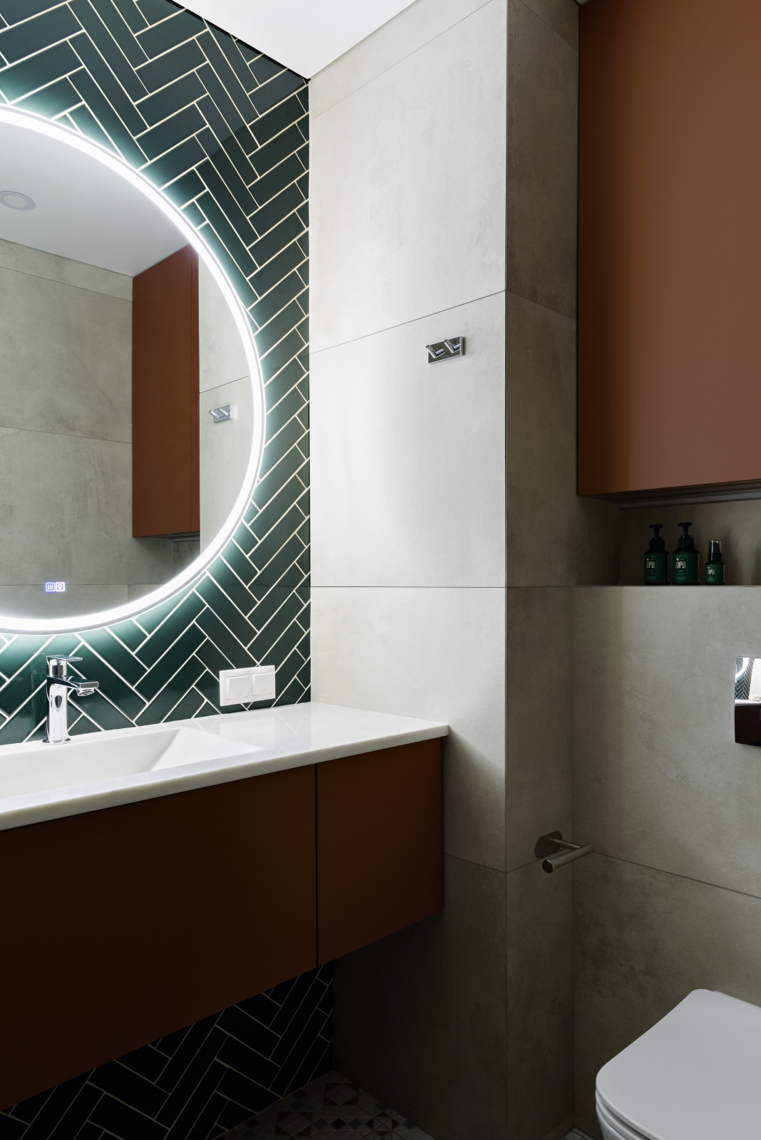 Яркая трешка