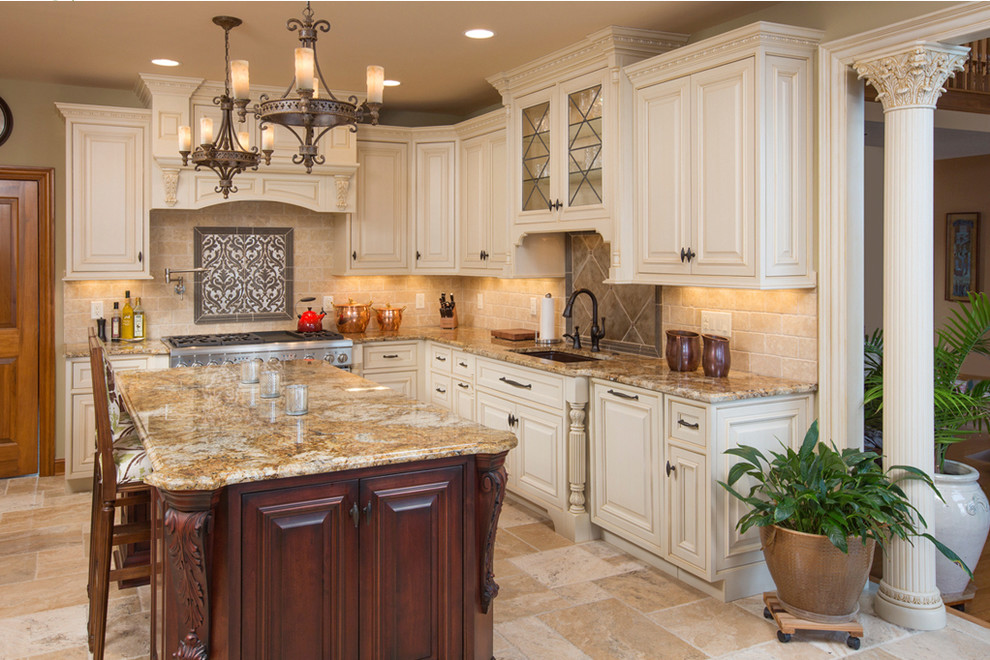 Kitchen - transitional kitchen idea