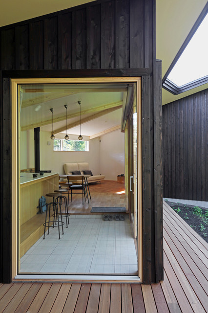081 | オープンカフェのようなマッドルームエントランス moderno-entrada