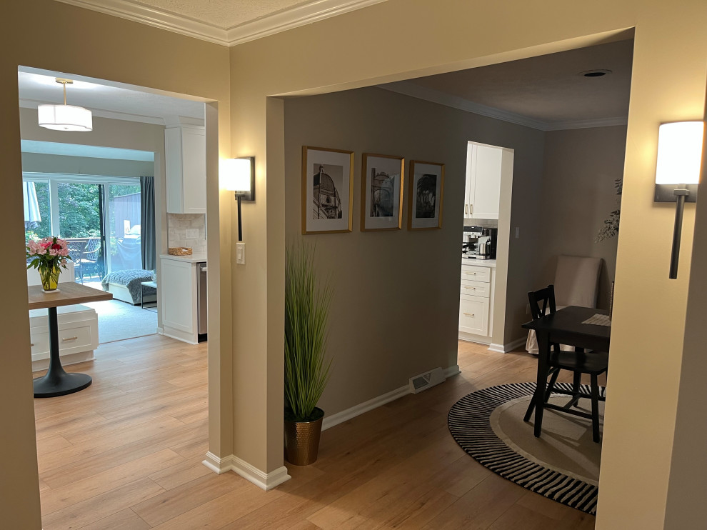 Home design - transitional home design idea