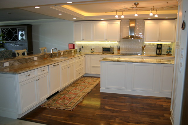 Silver Sands Condo fusion-kitchen