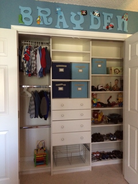 Small Reach In Closets