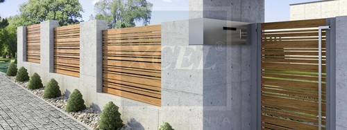 Concrete Wall vs Wood Fence