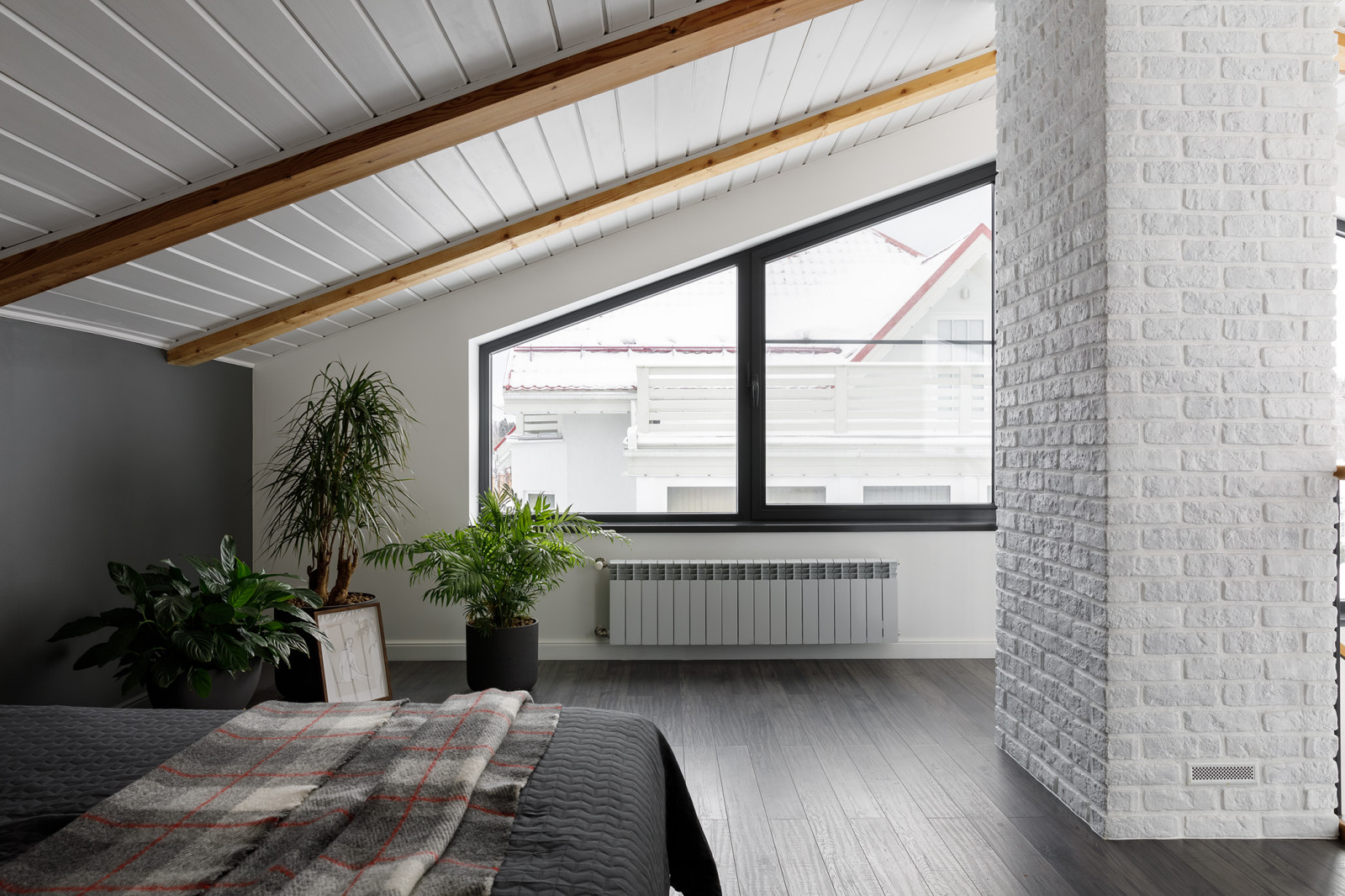 ЗАГОРОДНЫЙ ДОМ В ПОСЕЛКЕ «ОСТРОВ»