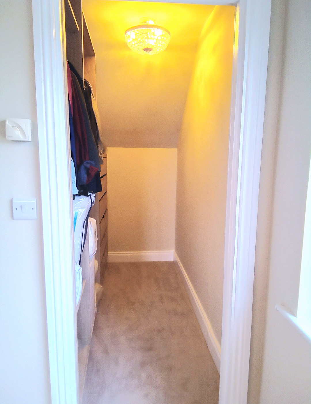 Barndarrig - Master Bedroom, En-Suite & Walk in Wardrobe