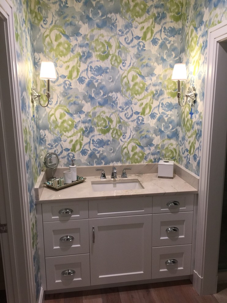 Home design - transitional home design idea in Miami
