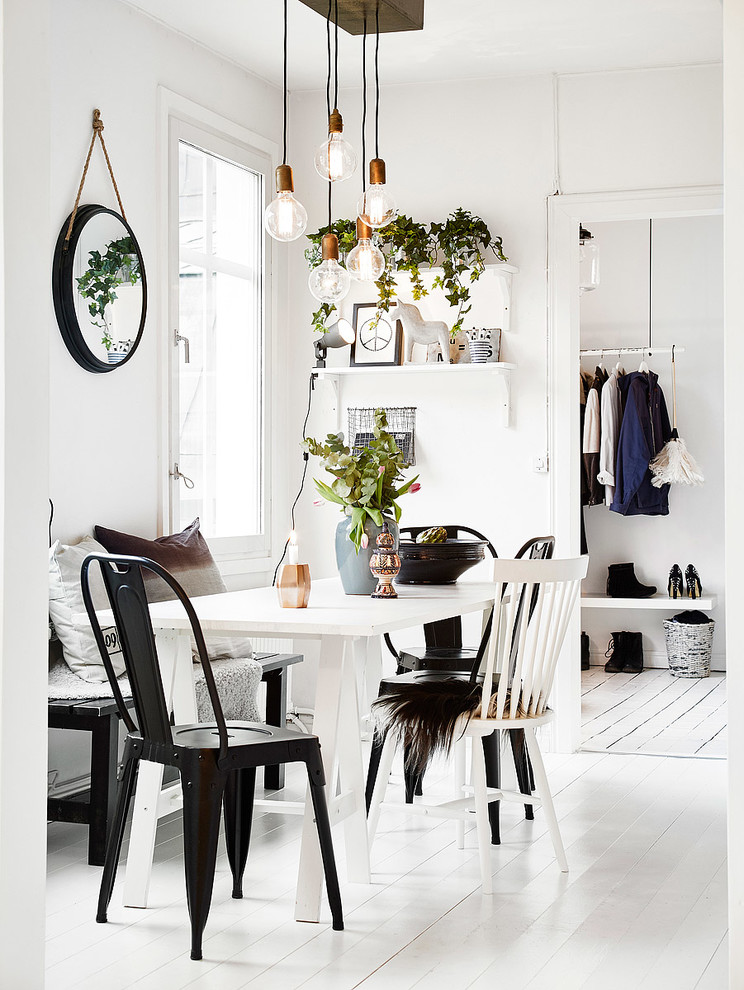 Design ideas for a scandinavian dining room in Gothenburg.