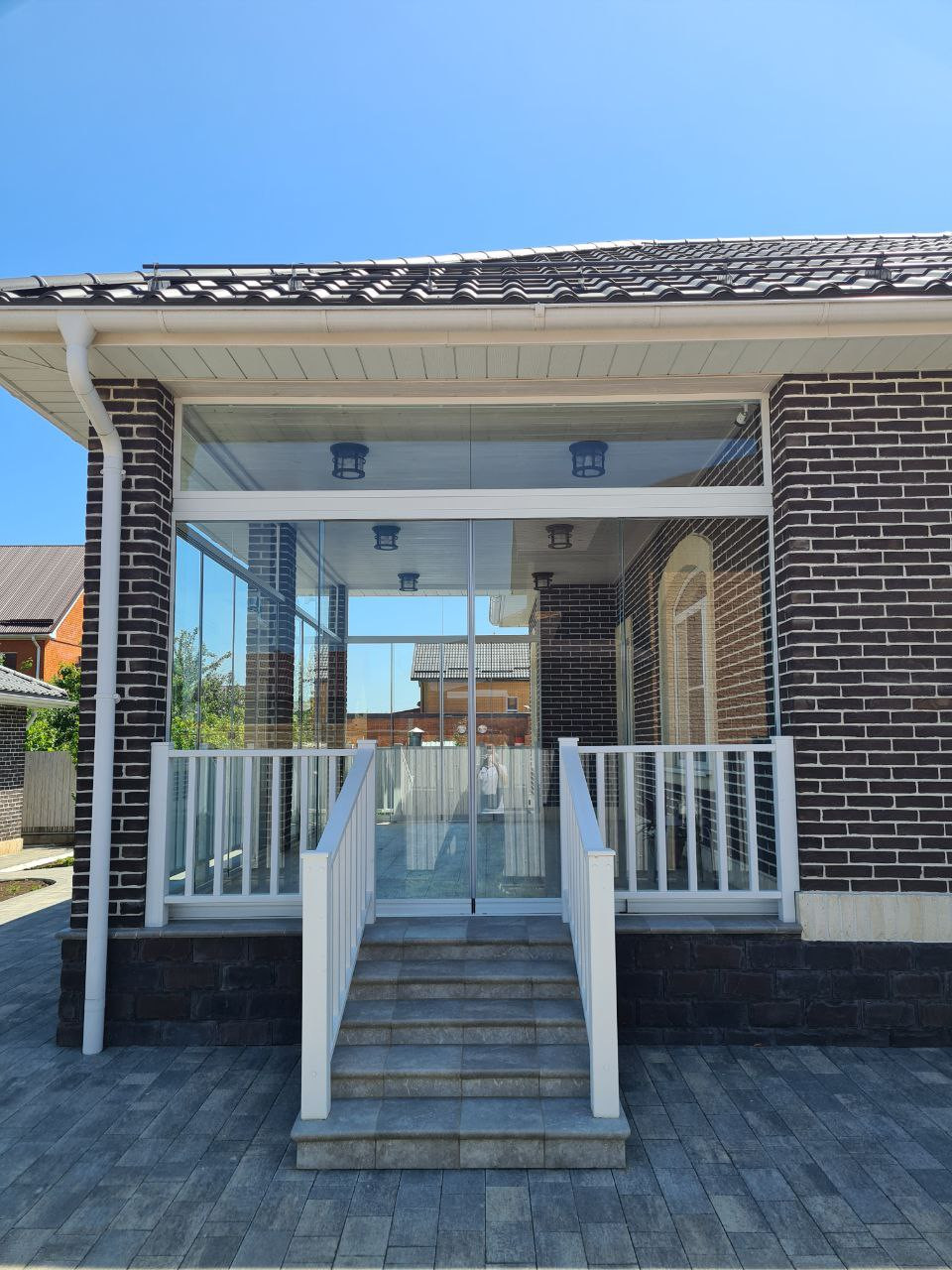 Безрамное остекление