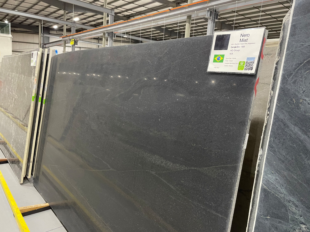Honed granite (Nero mist), pros and cons