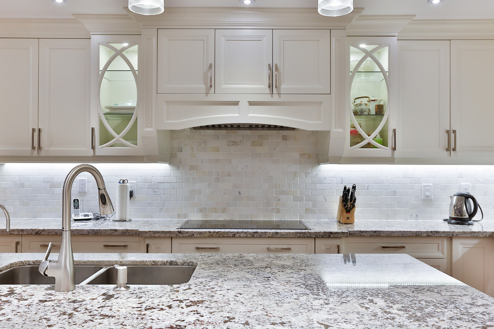 Inspiration for a transitional kitchen remodel in Toronto
