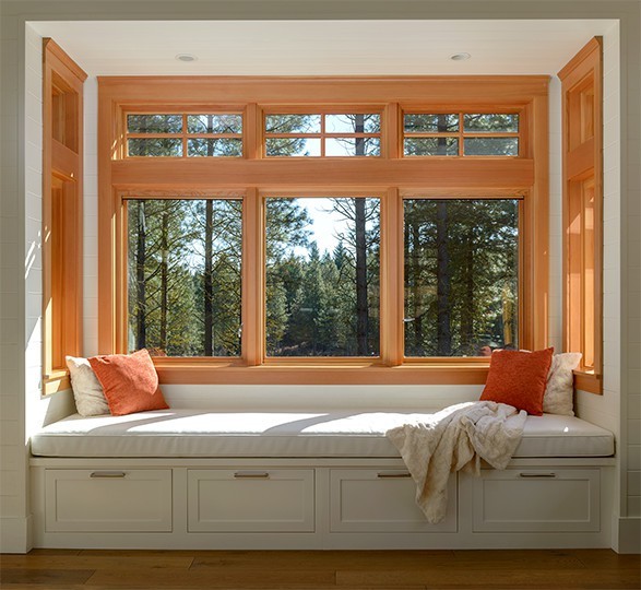 This is an example of a transitional sunroom in Seattle.