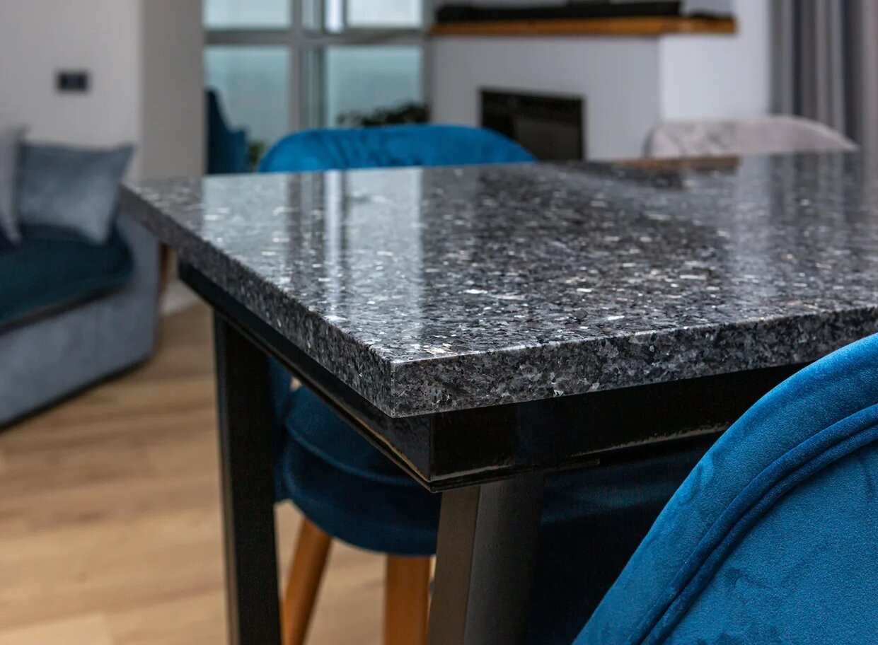 Столешница из гранита Blue Pearl