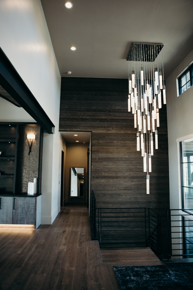 Example of a mountain style entryway design in Denver