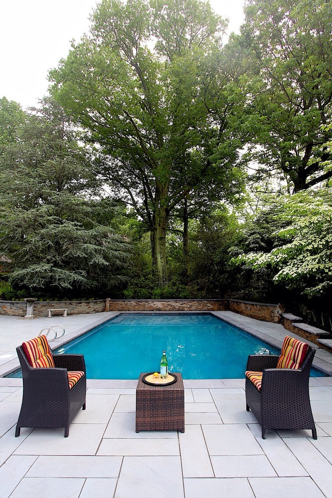 Elegant pool photo in Philadelphia