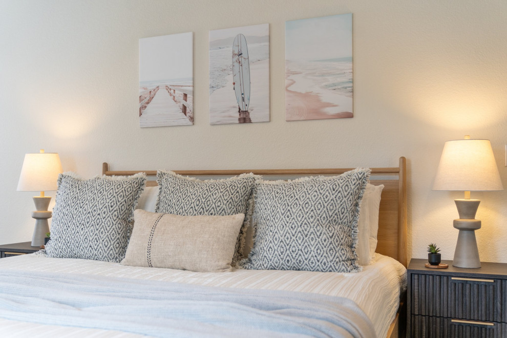 Vacation Rental Design - "Walk On Water"