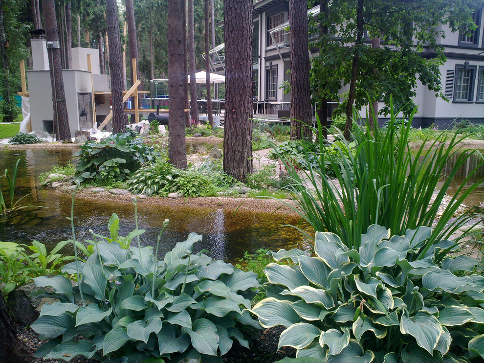 Участок с водоемом в КП "Сосновый бор"